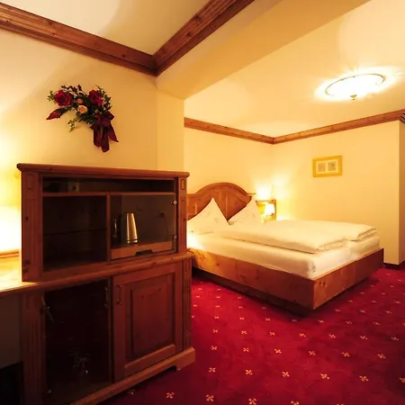 Szálloda Max 4*