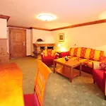 Hotel Max 4*