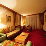 Hotel Max Serfaus