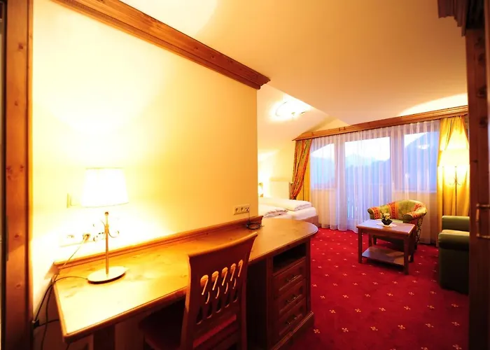 Max ザーファウス